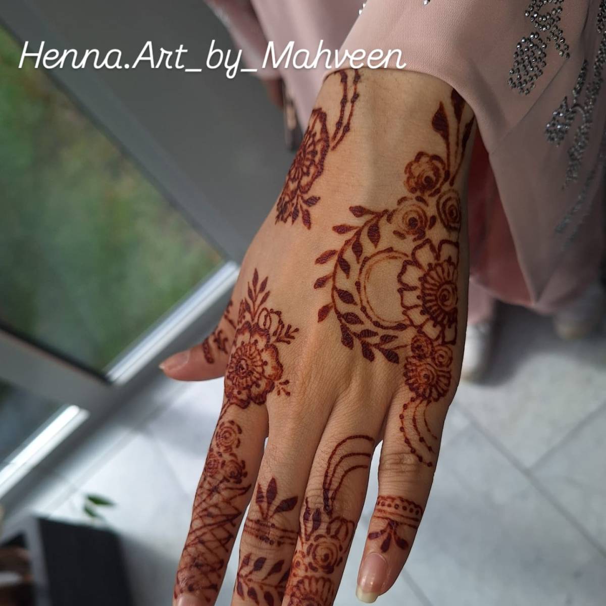 HennArt by Mahveen - Essen - Tanzunterricht für die Hochzeit