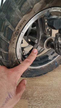 Réparation de trottinettes électriques