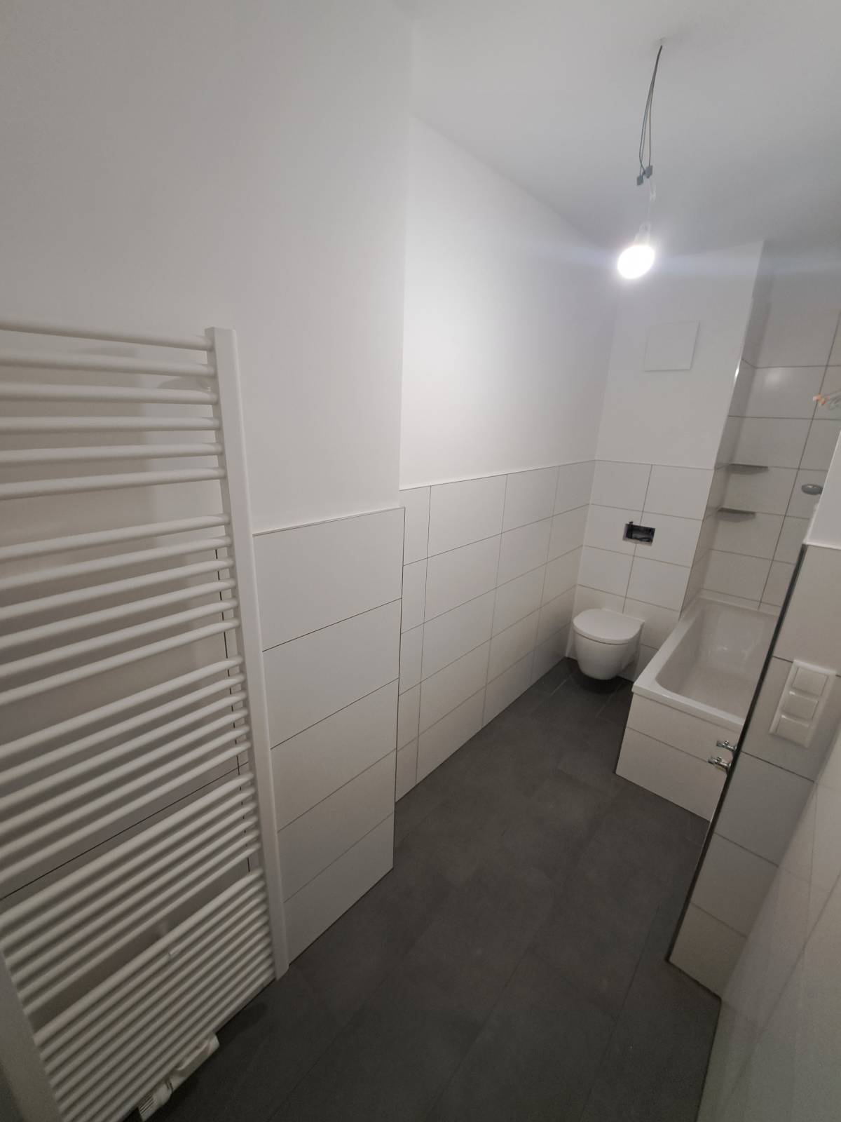 MINIPAKER - Erfurt - Installation ou remplacement d'une pompe à eau