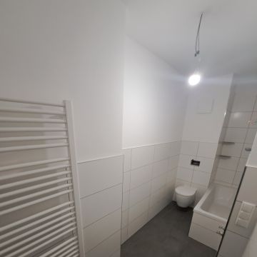 MINIPAKER - Erfurt - Installation ou remplacement d'une pompe à eau