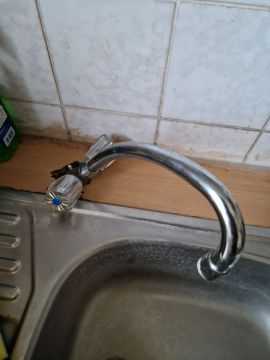 Installateur für Küchenarmaturen - Technischer Service