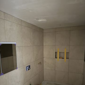 TD - Köln - Stone or Tile Flooring Installation