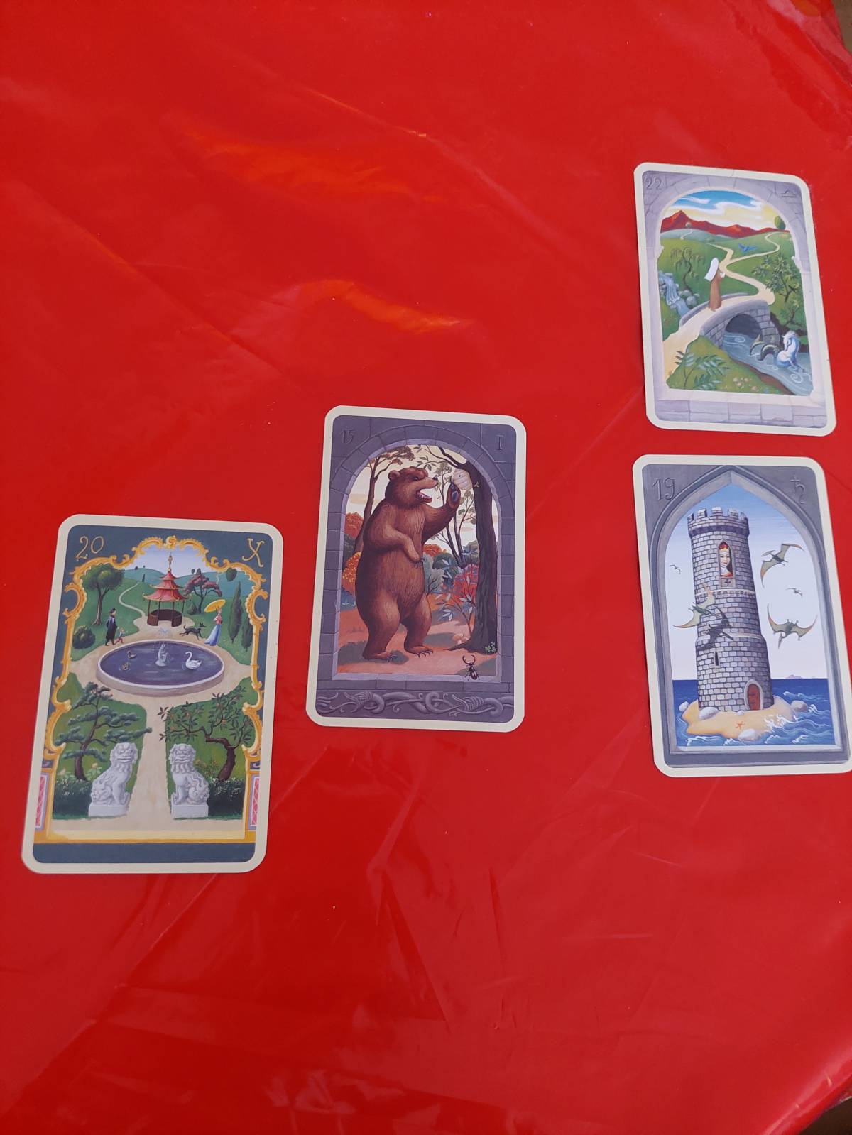 Monikas Tarot-Welt - Worms - Psychic and New Age Services