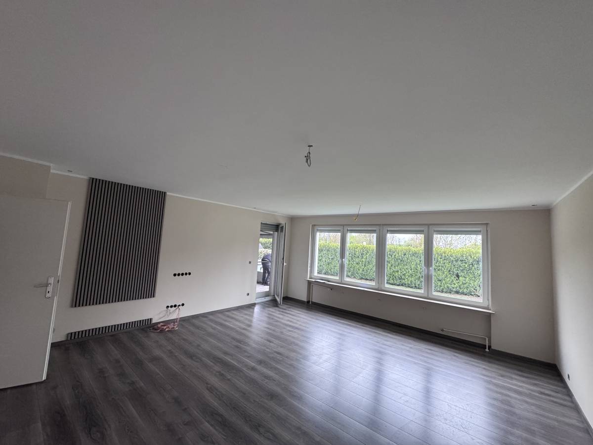 Louah s Paint - Main-Taunus-Kreis - Vinyl- oder Linoleumboden verlegen