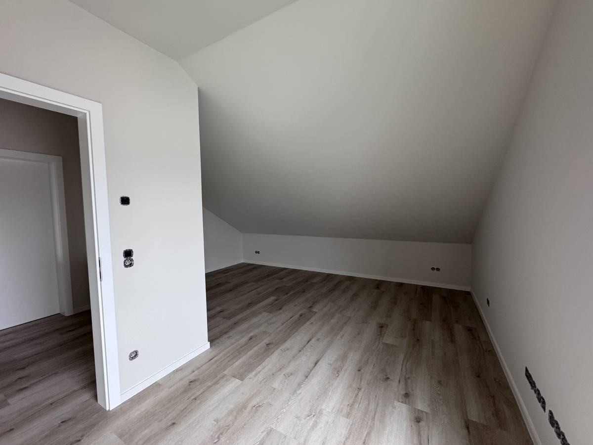 Louah s Paint - Main-Taunus-Kreis - Keller renovieren