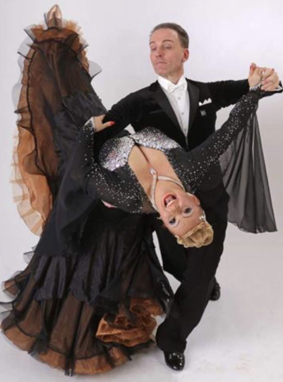 TSC Dance(E)motion e.V. - Ostalbkreis - Maniküre und Pediküre
