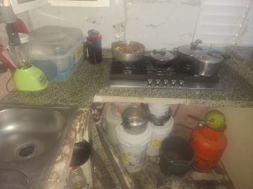 Countertop Installation - Furniture