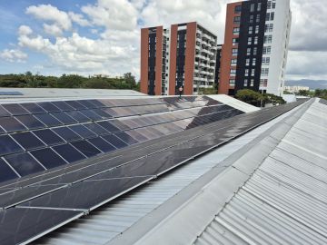 Limpiador de paneles solares