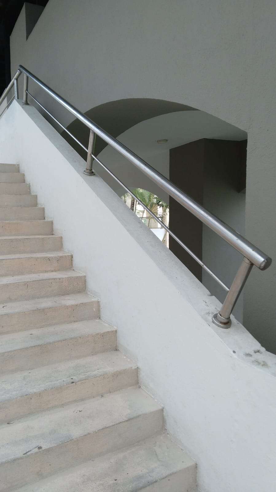 Liam tejeda - Santo Domingo Norte - Instalación o reemplazo de la puerta del garaje