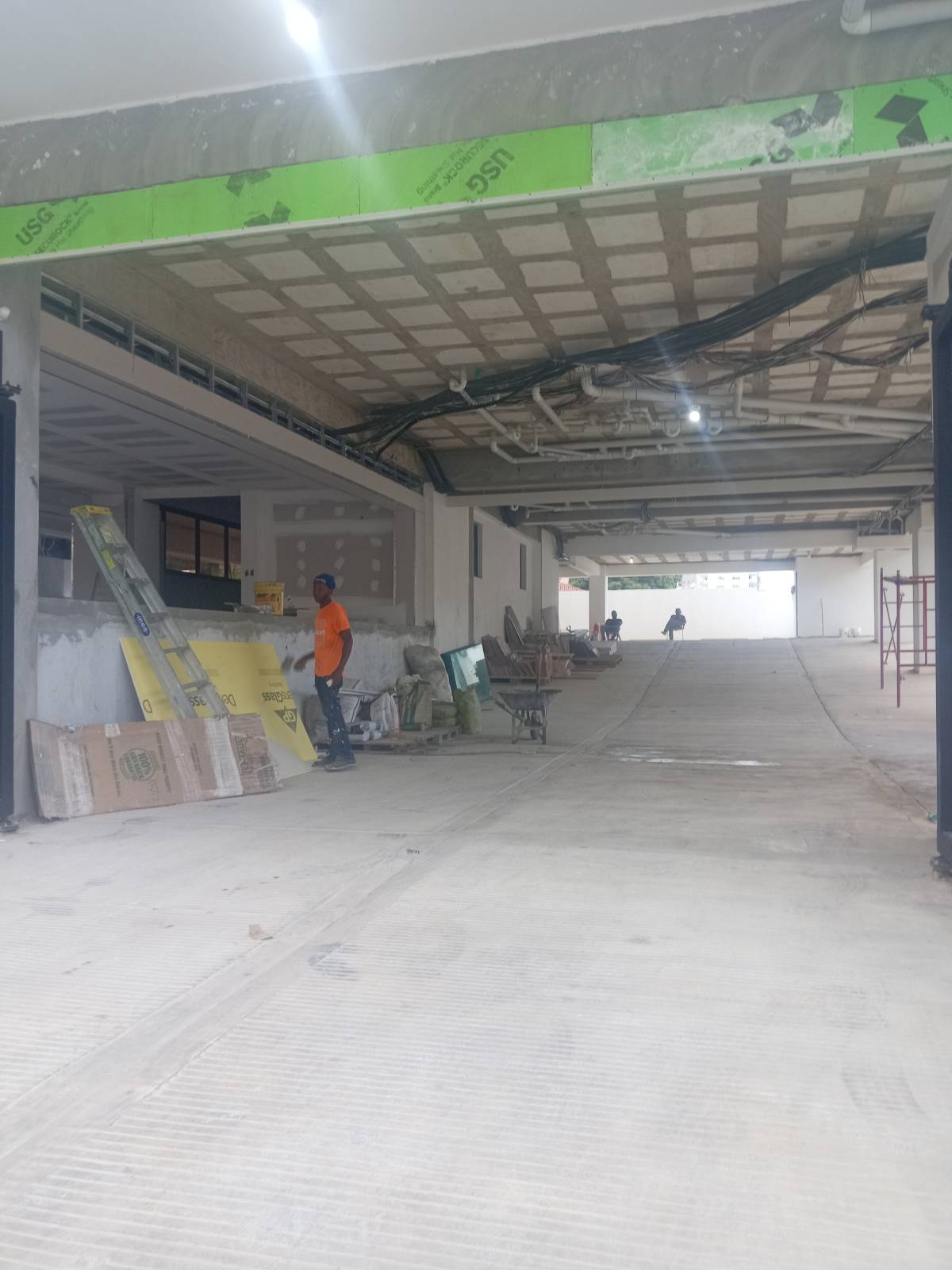 Dykgroup srl - Santo Domingo de Guzmán - Instalación de encimeras