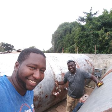Darien R. Nicolas S. - Santo Domingo de Guzmán - Reparación de cajas de fusibles
