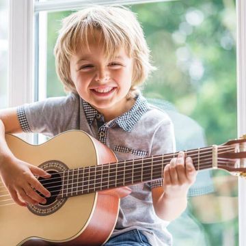 Alex Liranzo - Santiago - Guitar Lessons