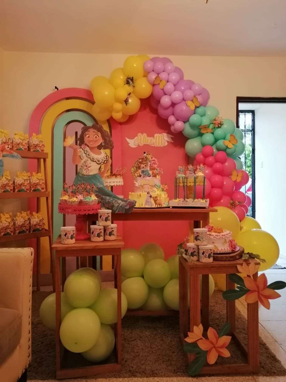 MM party and events - Baní - Event Florist