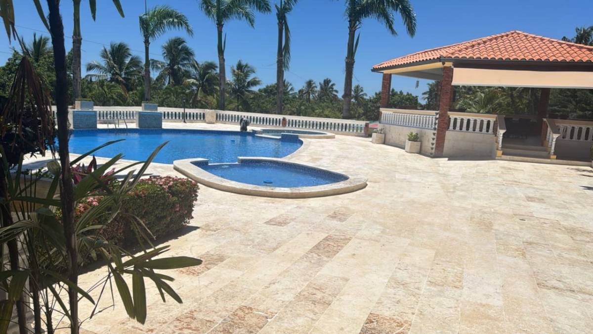 D pulido y brillo L.C - San Rafael del Yuma - Limpieza de propiedades