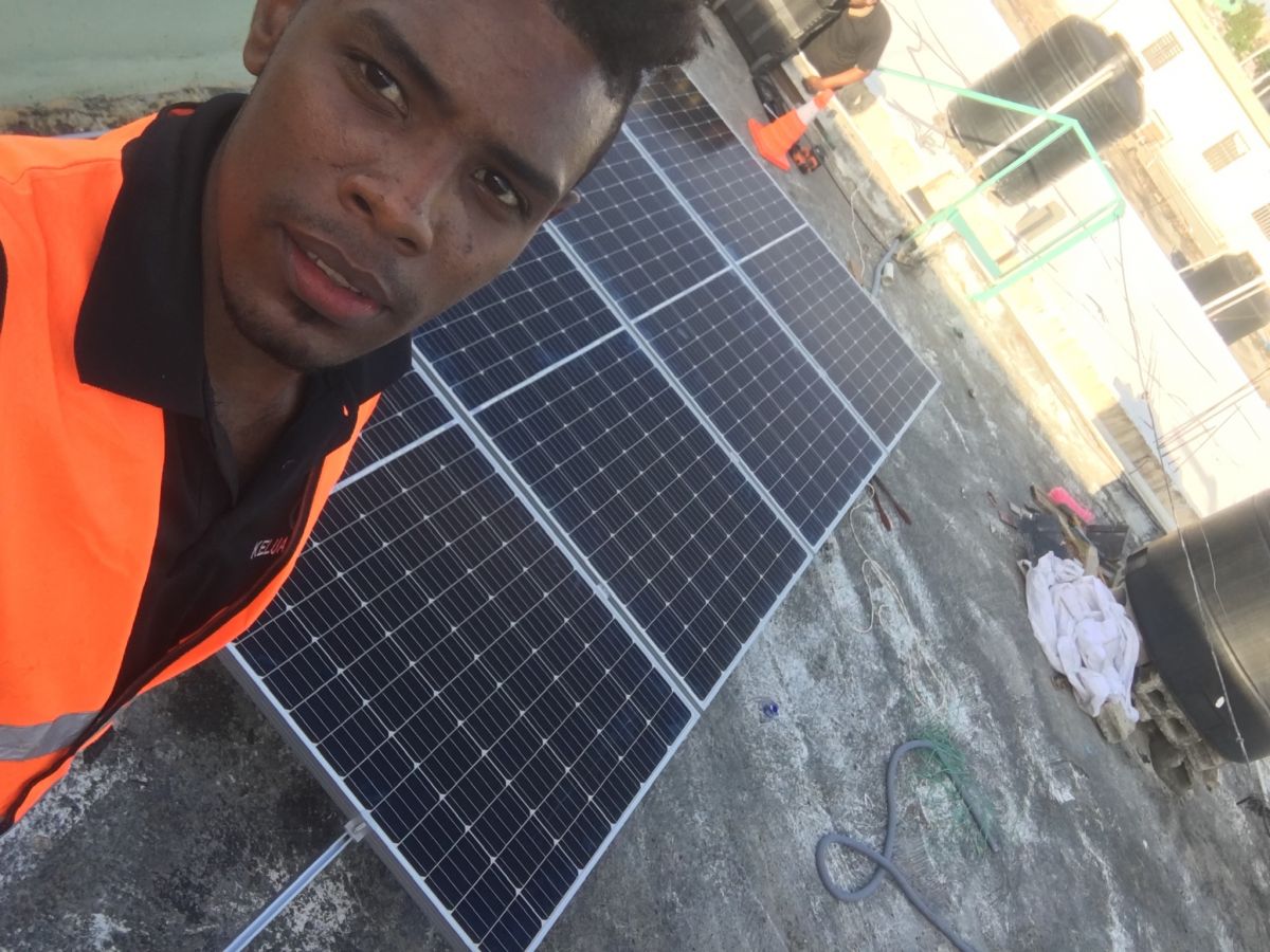 Keluarga Smart Solar - Pedro Brand - Solar Panel Installation