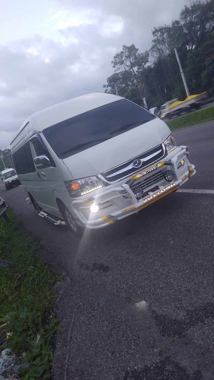 FM Transport RD - Santo Domingo de Guzmán - Alquiler de buses y carros