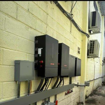 Keluarga Smart Solar - Pedro Brand - Solar Panels