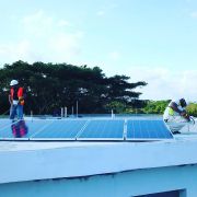 Keluarga Smart Solar - Pedro Brand - Paneles solares