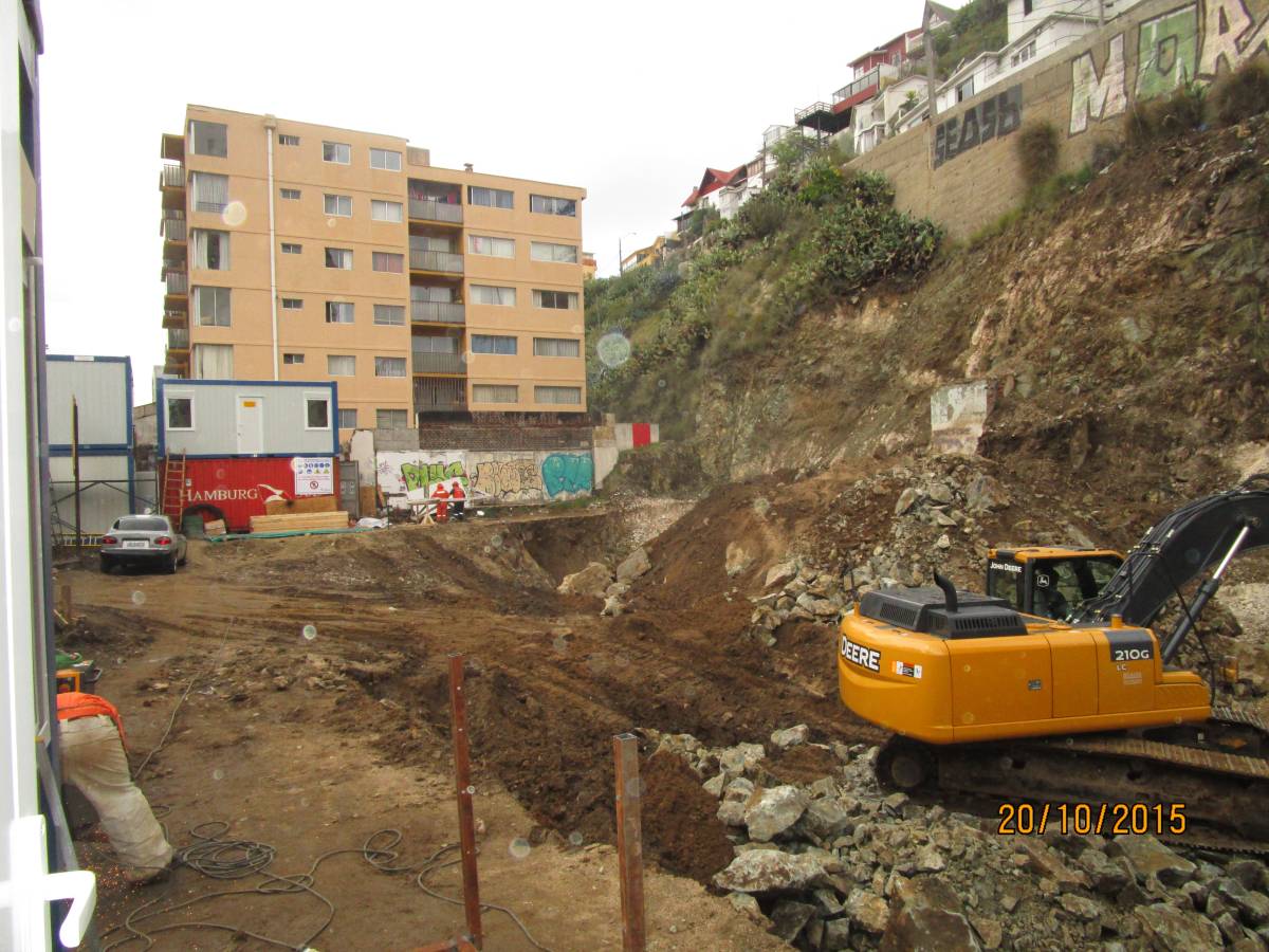 Constructora Los Peumos S.R.L. - Santiago - Carpintería refinada