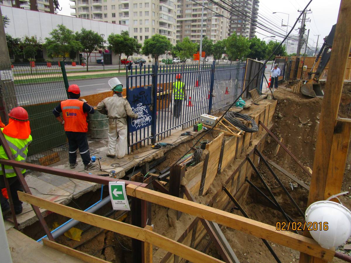 Constructora Los Peumos S.R.L. - Santiago - Servicios de construcción de albañilería