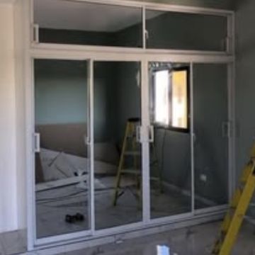 Puertas y ventanas JJ - Santo Domingo Oeste - Closets