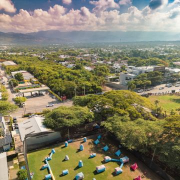 Fly R Arias - Licey Al Medio - Postproducción de vídeos