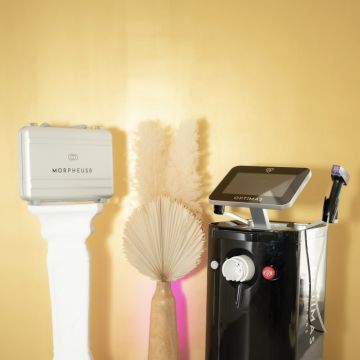 I work off commission at ZenVida Wellness & Aesthetics - Samaná - Skin Cleansing