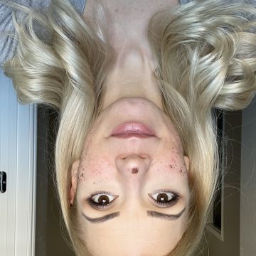 I work off commission at ZenVida Wellness & Aesthetics - Samaná - Beauty services