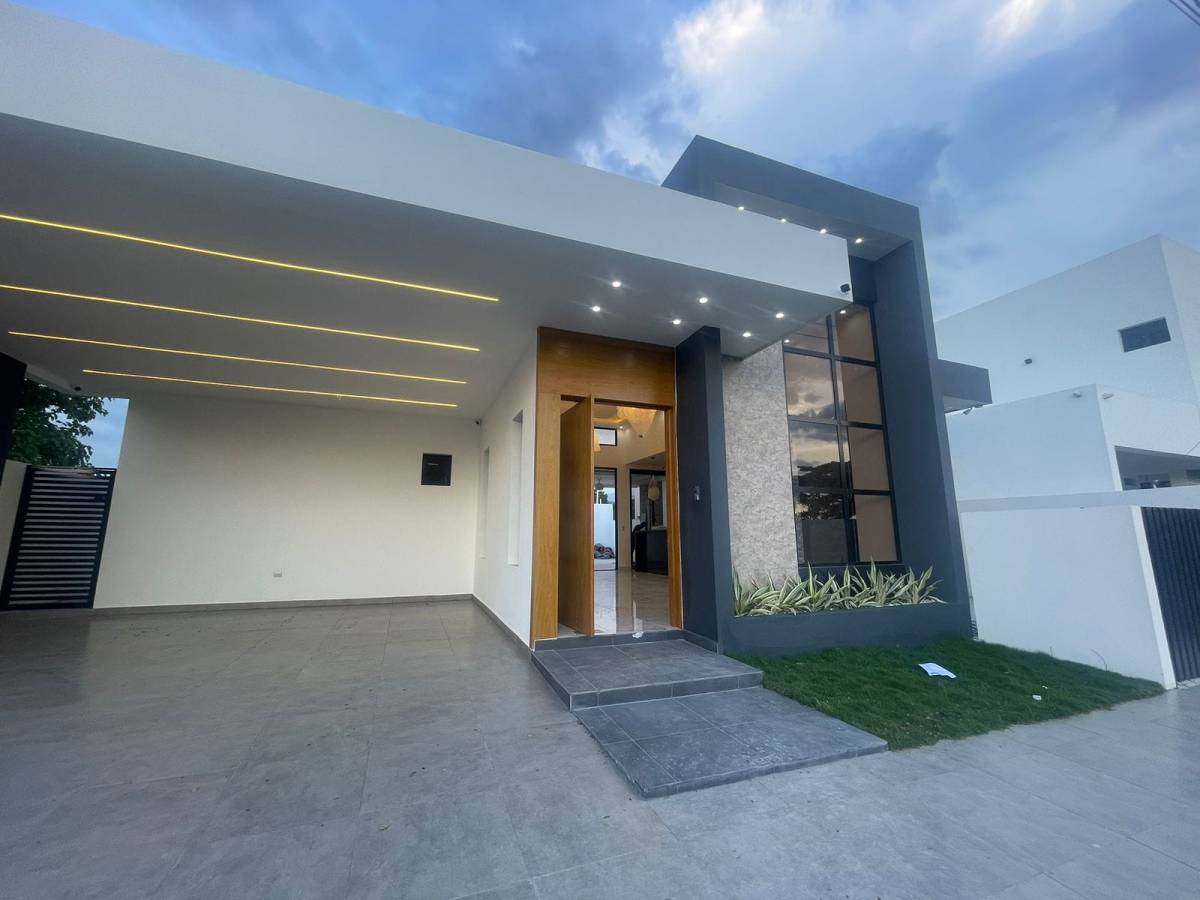 Cano¨s Ingenieria SRL - La Otra Banda - Construcción de Home Cinema