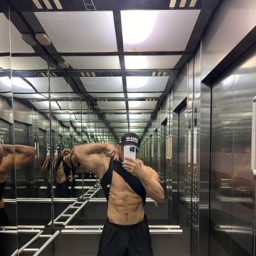 OlympusV - Santo Domingo de Guzmán - Entrenamiento por intervalos de alta intensidad (HIIT)
