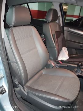 Car Upholsterer
