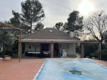 Mantenimiento o limpieza de piscinas