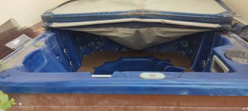 Hot Tub & Spa Cleaner - Home Improvements