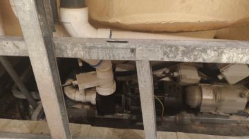 Piscinas, jacuzzis y spas