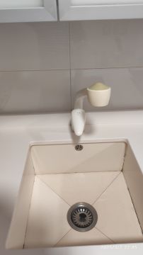 Sink and Faucet Repair Specialist