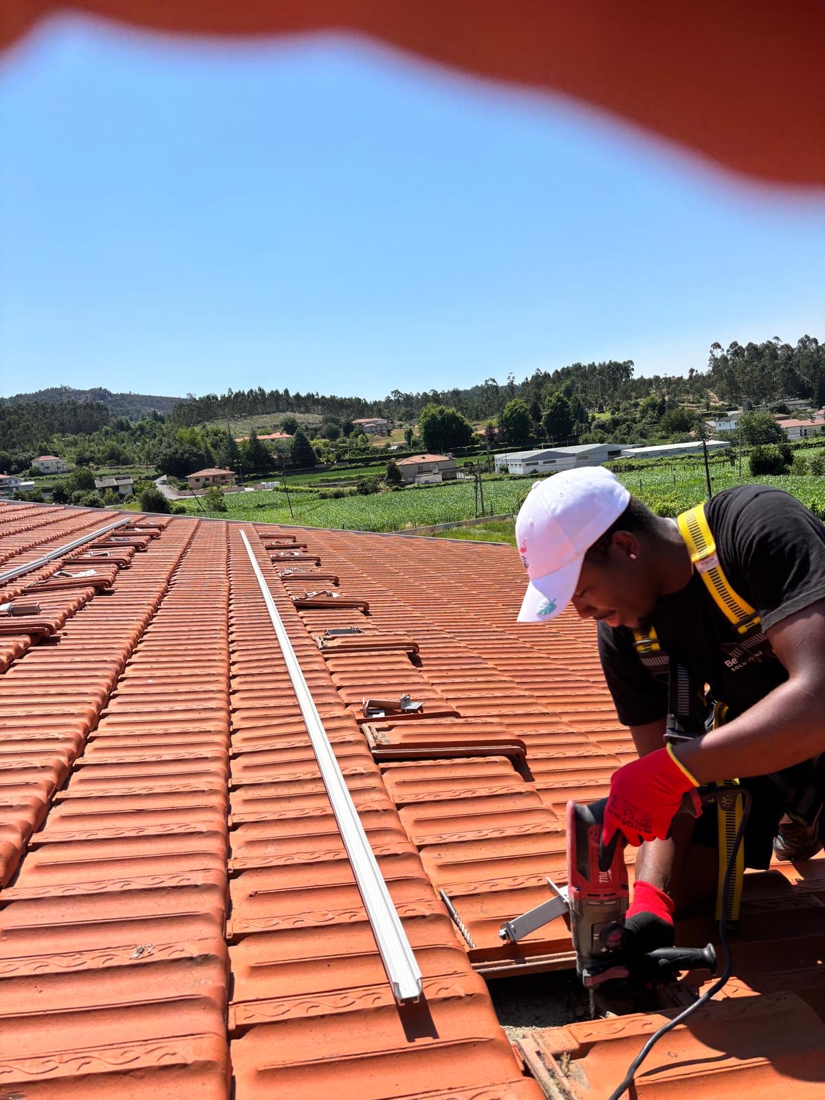 Bedisz-tech - Porto - Limpeza ou Inspeção de Painel Solar