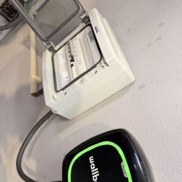 Bedisz-tech - Porto - Arranjo de Disjuntor ou Caixa de Fusíveis