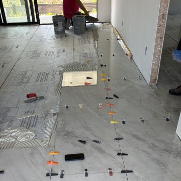 Marconi - Foz - Remodelação de Casa de Banho