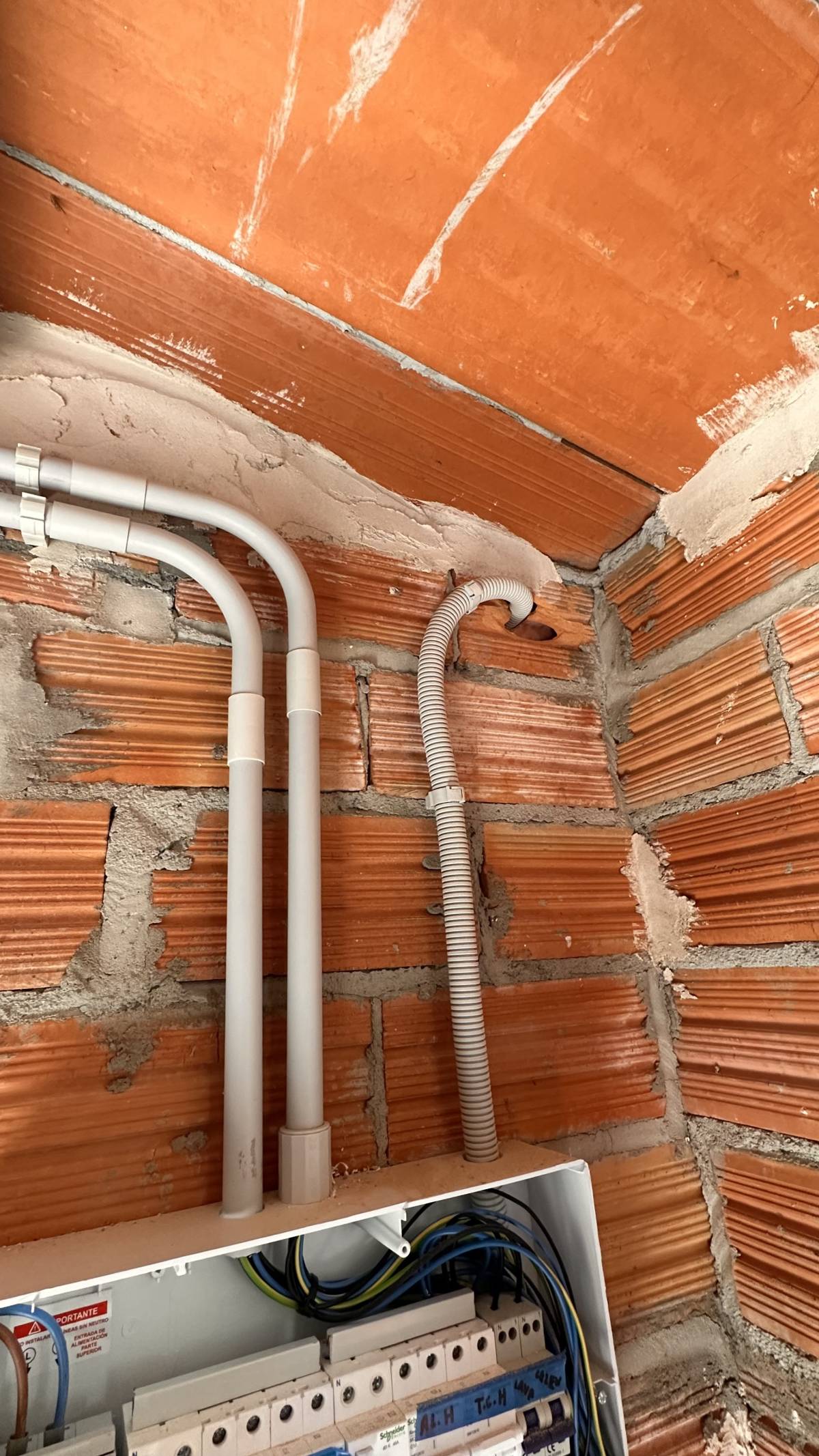 Instalaciones SV - Gavà - Remodelación de baños