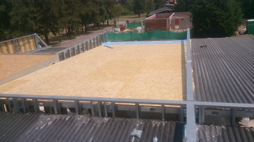 NEW YORK BUILDER STEEL FRAME, S.L - Huelva - Instalación de grifos y fregaderos