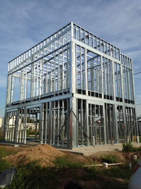 NEW YORK BUILDER STEEL FRAME, S.L - Huelva - Reparación de puertas