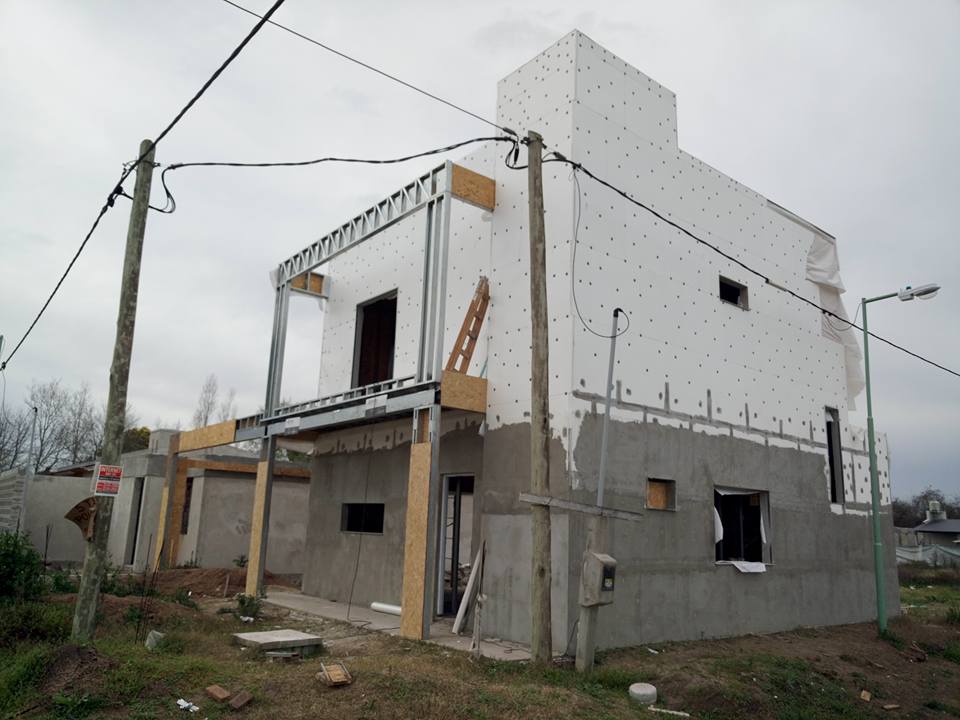 NEW YORK BUILDER STEEL FRAME, S.L - Huelva - Eliminación de basuras