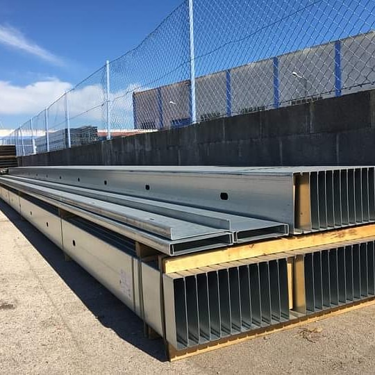 NEW YORK BUILDER STEEL FRAME, S.L - Huelva - Instalación de suelos de madera