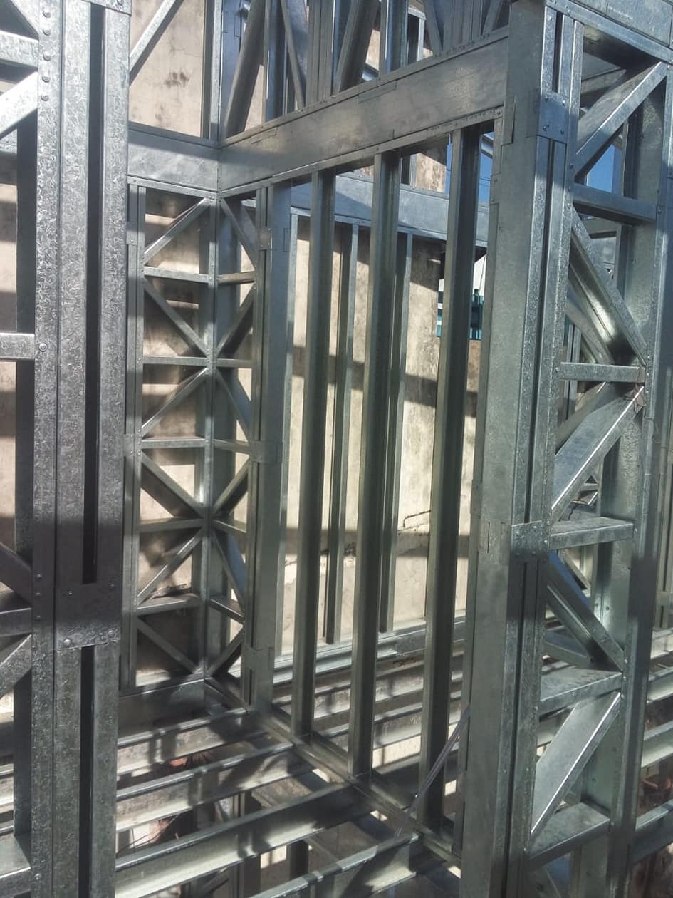 NEW YORK BUILDER STEEL FRAME, S.L - Huelva - Instalación o reemplazo de fontanería exterior