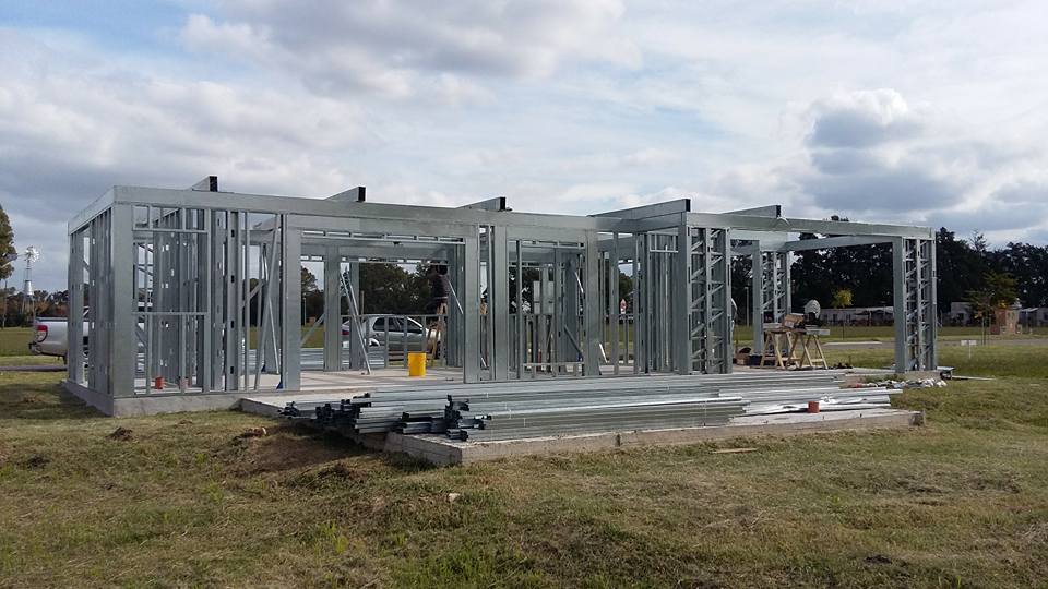 NEW YORK BUILDER STEEL FRAME, S.L - Huelva - Tuberías con fugas o problemas con grifos