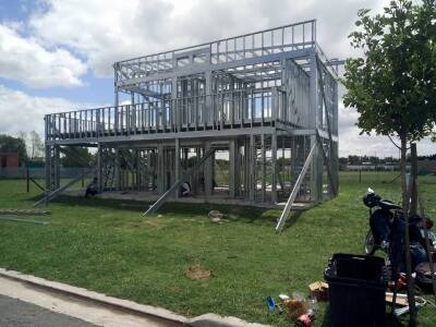 NEW YORK BUILDER STEEL FRAME, S.L - Huelva - Revestimientos de madera
