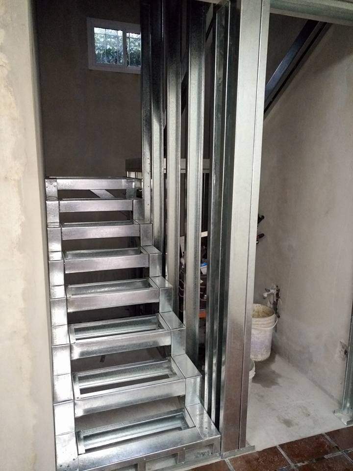 NEW YORK BUILDER STEEL FRAME, S.L - Huelva - Instalación de glorietas