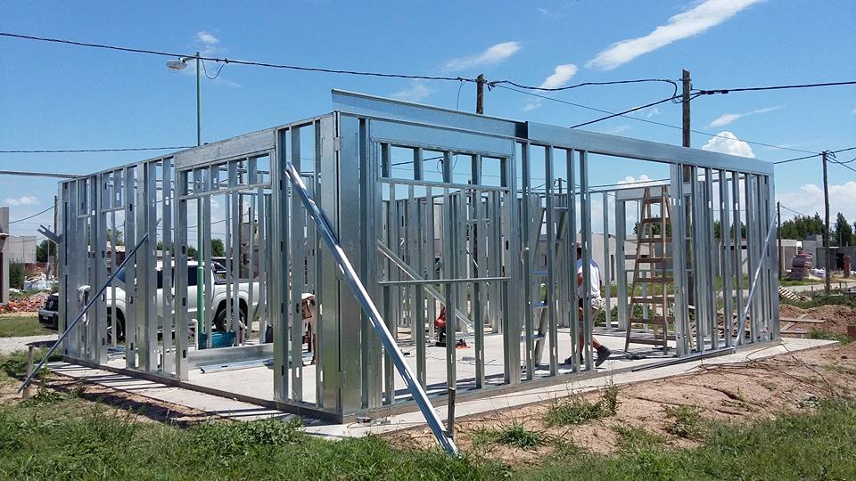 NEW YORK BUILDER STEEL FRAME, S.L - Huelva - Instalación de vinilos o linóleos
