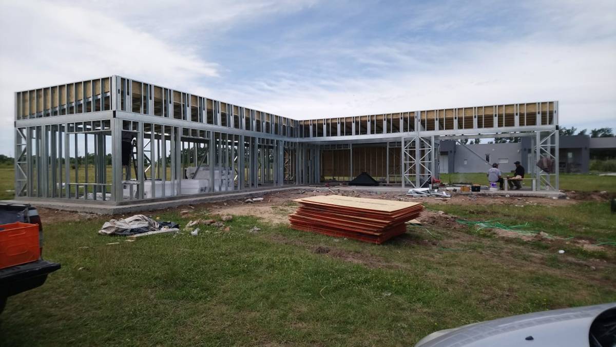 NEW YORK BUILDER STEEL FRAME, S.L - Huelva - Reparación de grifos y fregaderos