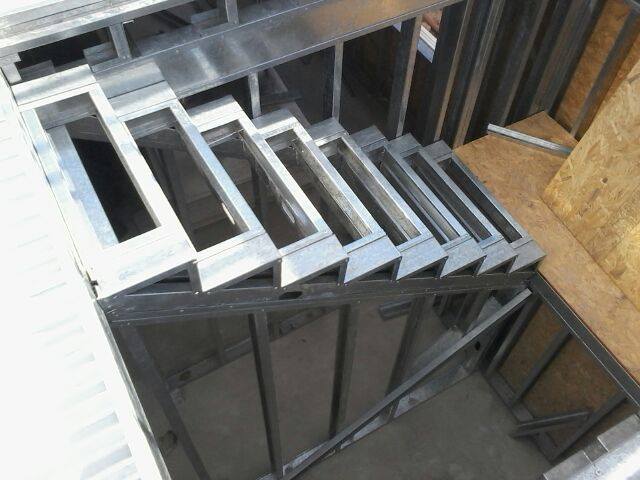 NEW YORK BUILDER STEEL FRAME, S.L - Huelva - Manitas